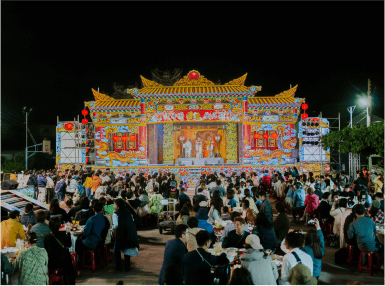 總舖師/吃熱鬧、歡喜，也吃⼈情